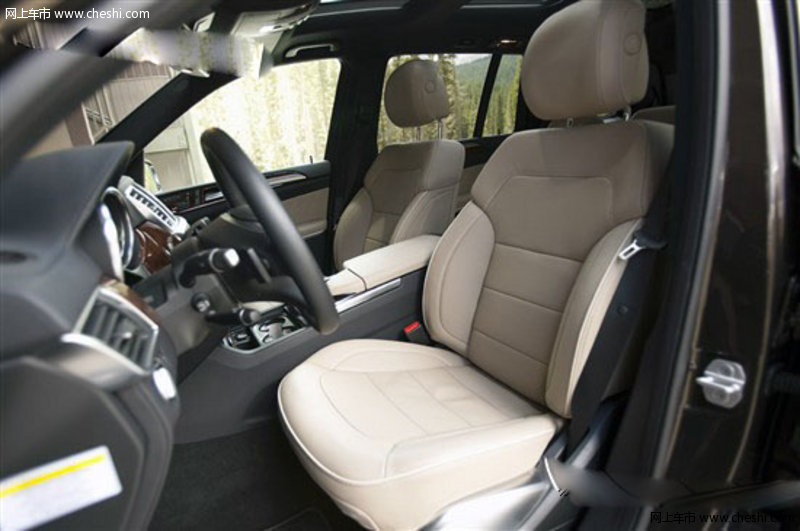2013款奔驰GL全系 旅行舒适越野性能高