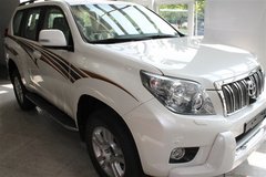 豐田霸道4000中東版 天津港現(xiàn)車狂甩52萬