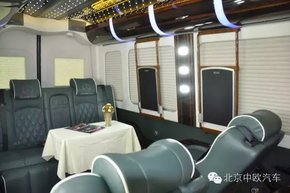 中欧奔驰房车 周年店庆月特惠风暴来袭-图5