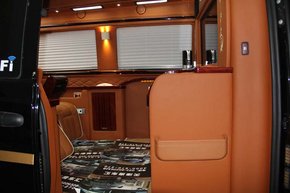 奔驰威霆顶级改装商务 自贸区享经典回馈-图11