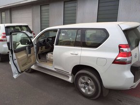 2016款丰田霸道2700 港口六速32万起丐版-图4