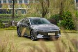 長(zhǎng)安啟源再出新車(chē)，一款轎跑一款家用SUV，硬剛比亞迪