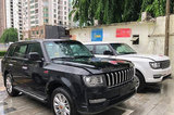 紅旗LS5街頭現(xiàn)身 搭4.0T V8發(fā)動(dòng)機(jī)/配四驅(qū)系統(tǒng)