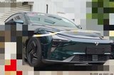 極越07街拍曝光！400/800V雙平臺，賣20.99萬？