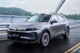 不是“界字輩”的“華為車”，瞄準(zhǔn)了問界和理想的“后路”