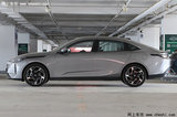 長安全新轎車曝光！或定名UNI-Z 競爭比亞迪秦DM