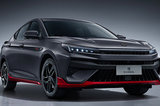思皓全新轎車(chē)定名“曜” 預(yù)售9.58萬(wàn)起 1.5T動(dòng)力強(qiáng)
