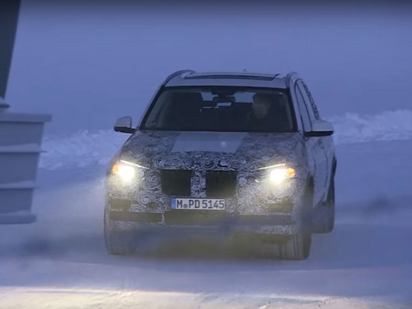 宝马新一代X5年底发布 与全新7系同平台-图4