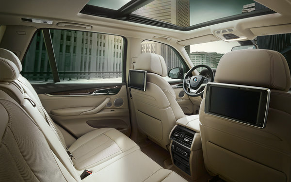 大连燕宝 BMW X5 越野驾驶四驱利器-图4