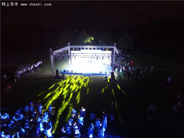 入门豪华SUV全新BMWX1 越级而来震撼上市-图5