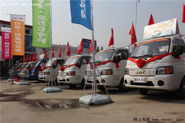事业进一步  新生代微卡康铃X5突破上市-图6