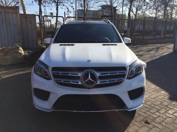 17款奔驰GLS450 3.0T V6双涡轮367马力-图1
