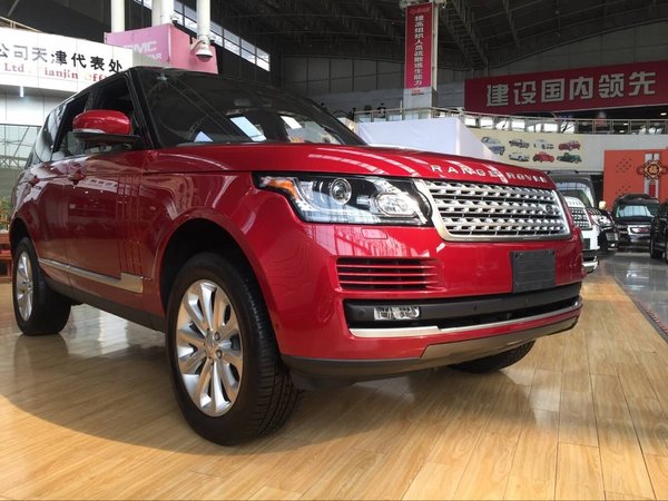 17款欧规路虎揽胜行政3.0汽油多少钱 骚红色霸气来袭