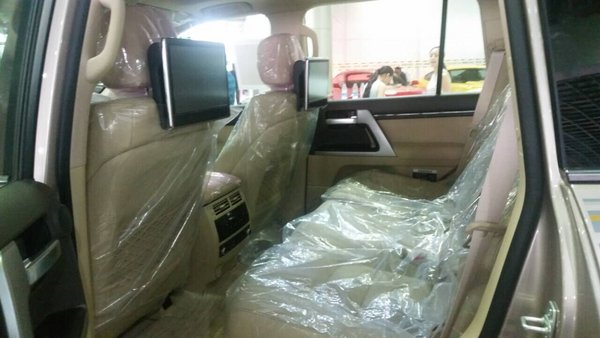 16款丰田酷路泽5700爆行情 V8热销降价榜-图6