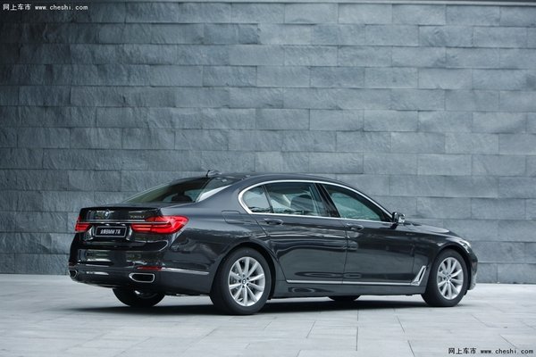 全新BMW 730Li重磅上市 宝翔行接受预定-图4