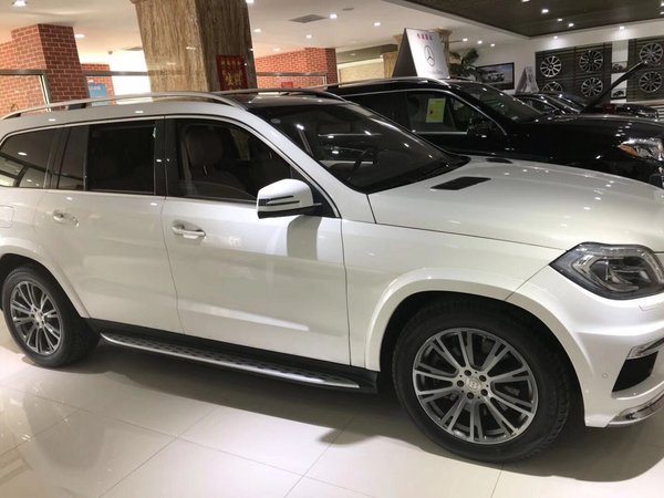 奔驰巴博斯50gr 豪奢座驾降底价尽显风头