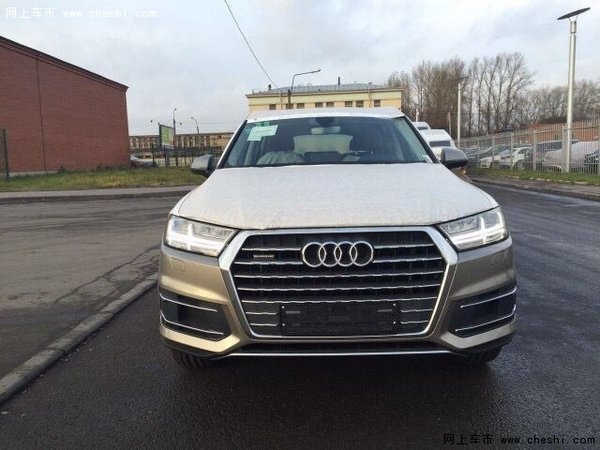 16款奥迪Q7汽油版3.0T 七座Q7美规欧规版-图2