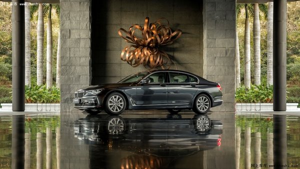 全新BMW 730Li重磅上市 宝翔行接受预定-图5