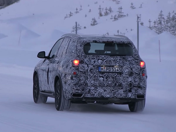 宝马新一代X5年底发布 与全新7系同平台-图5