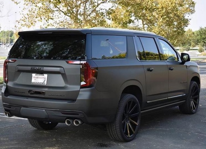 GMC全新大型SUV实拍搭6.2L V8引擎/配置豪华-图3