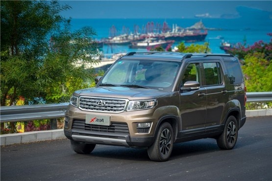 长安欧尚X70A，5万就能搞定的大空间SUV-图1