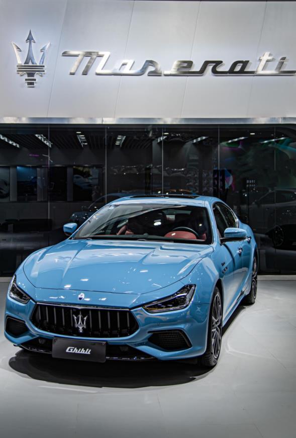 玛莎拉蒂高能阵容亮相2023粤港澳大湾区车展