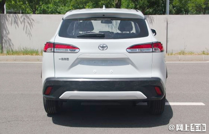 一汽丰田全新SUV发布外观酷似小号RAV4-图4