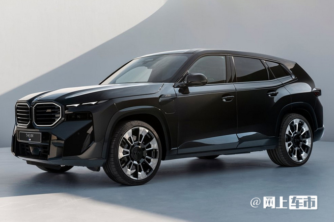 宝马全新高性能SUV XM预售236万搭4.4T插混动力-图4