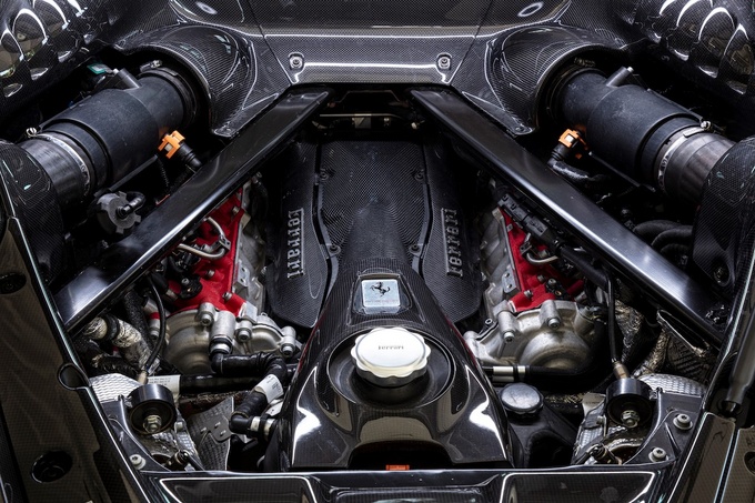 好开中国人首试法拉利SF90 Stradale Assetto Fiorano配置版-图9