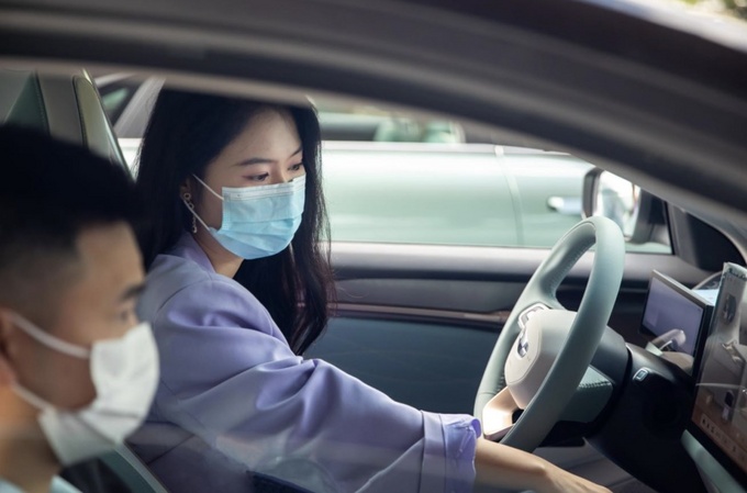 首试几何鸿蒙车机看传统车企如何打响智能反击战-图2