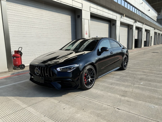 奔驰AMG CLA 45 S抢先实拍 搭2.0T/今晚上市-图5