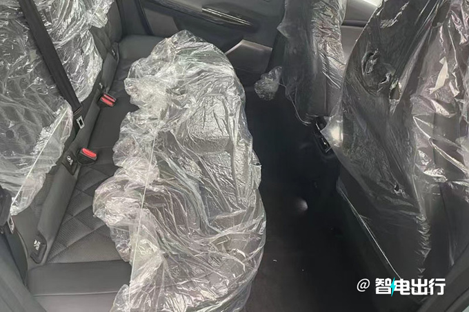 昊铂Hyper GT 6月19日上市 充电15分钟续航350km-图7