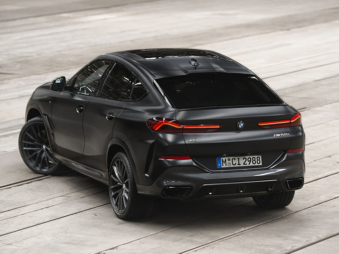 宝马X6新车型售价曝光 搭4.4T V8引擎+四驱-图3