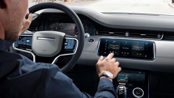 坐进路虎揽胜极光l感受奢侈品音响的顶级天籁之音