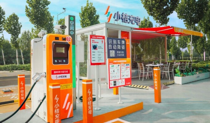 网上车市>行业分析>徐翀视角>小桔充电启动"百城千站"计划,把充电"