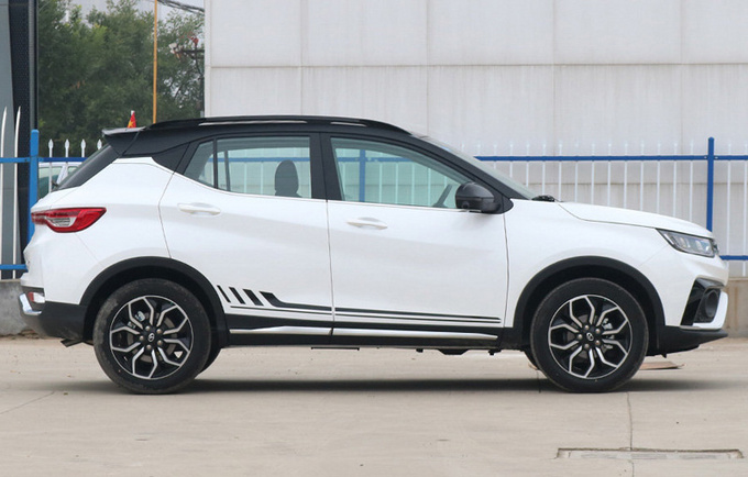 东南规划推6款新车 新DX5或年内上市 预计7万起售-图3