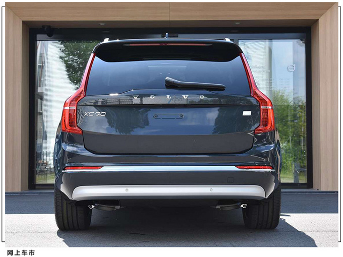 沃尔沃XC90新车型实拍搭2.0T/尺寸媲美宝马X5-图3