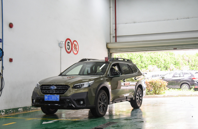 谁说保养堪比BBA斯巴鲁傲虎探店保养全纪录-图3