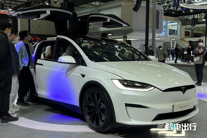特斯拉全新Model S/X 7天后公布售价预计90万起售-图9