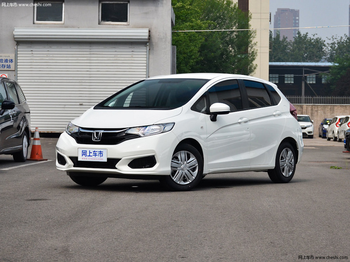 10万预算买合资品牌两厢车 这3款是年轻人首选-图8