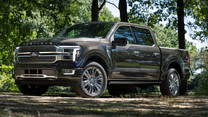 24款福特F-150看点大曝光 28万起售 R版马力700+-图14
