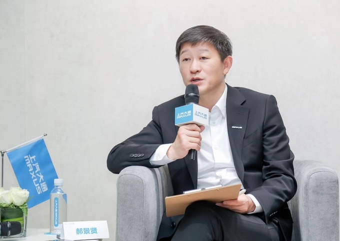 2023上海车展上汽大通专访GST概念皮卡定义纯电性能时代-图2