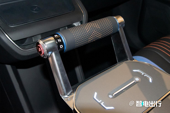 加X.X万买轿跑版爱驰U6售XX.XX-XX.XX万元-图9