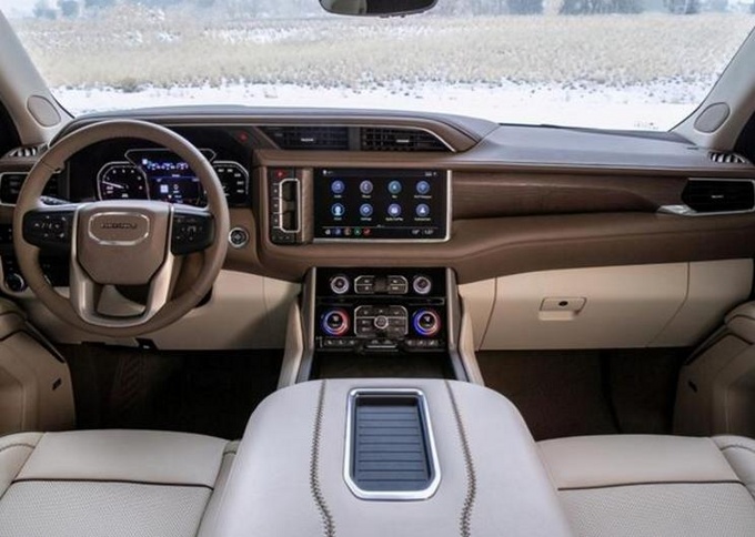 GMC全新大型SUV实拍搭6.2L V8引擎/配置豪华-图4