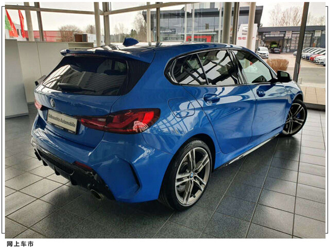 宝马小钢炮M135i实拍搭2.0T/内饰科技感十足-图2