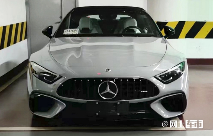 奔驰全新AMG SL国内实拍搭4.0T动力 PK保时捷911-图2