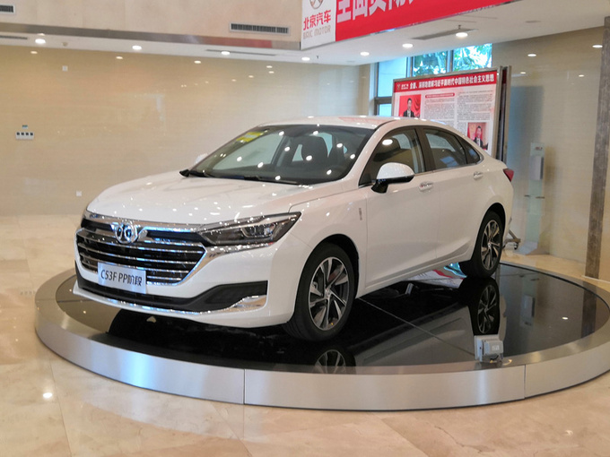 绅宝智道推电动版 定名EU7 与特斯拉Model3同级-图1