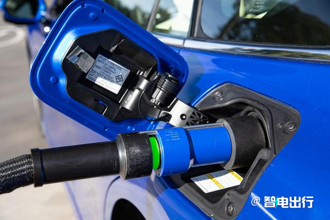 价格贵2倍丰田进口氢能轿车售74.8万起 续航850km-图17