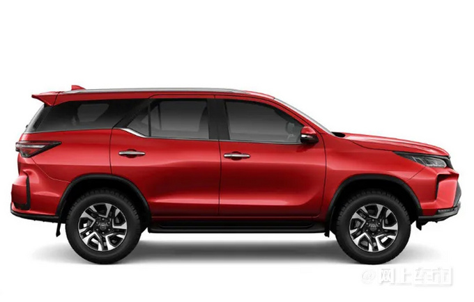 丰田全新大号RAV4曝光换搭2.4T/下半年发布-图2