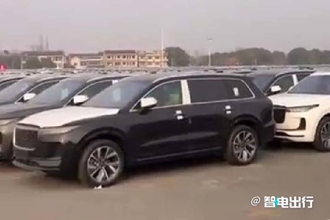 理想销量下滑近29 理想ONE清库-降价超7万-图1